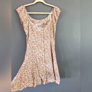 Women's Size Medium Floral Dress